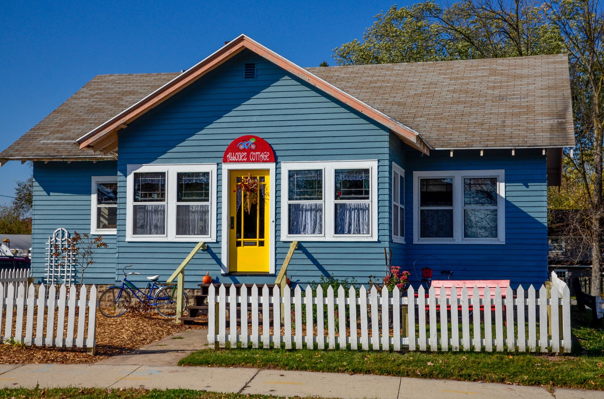 Allouez Cottage 1510 S Webster Ave, Green Bay