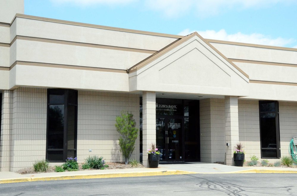 TOWN BANK Lake Geneva WI Hours, Directions, Reviews Loc8NearMe