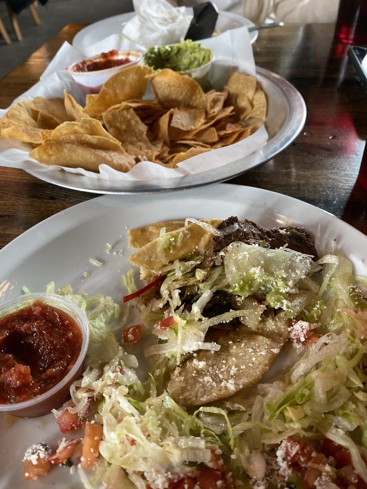 Pasqual's Hilldale 670 N Midvale Blvd, Madison