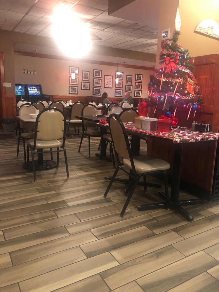 Landmark Family Restaurant 3451 S Kinnickinnic Ave, Milwaukee