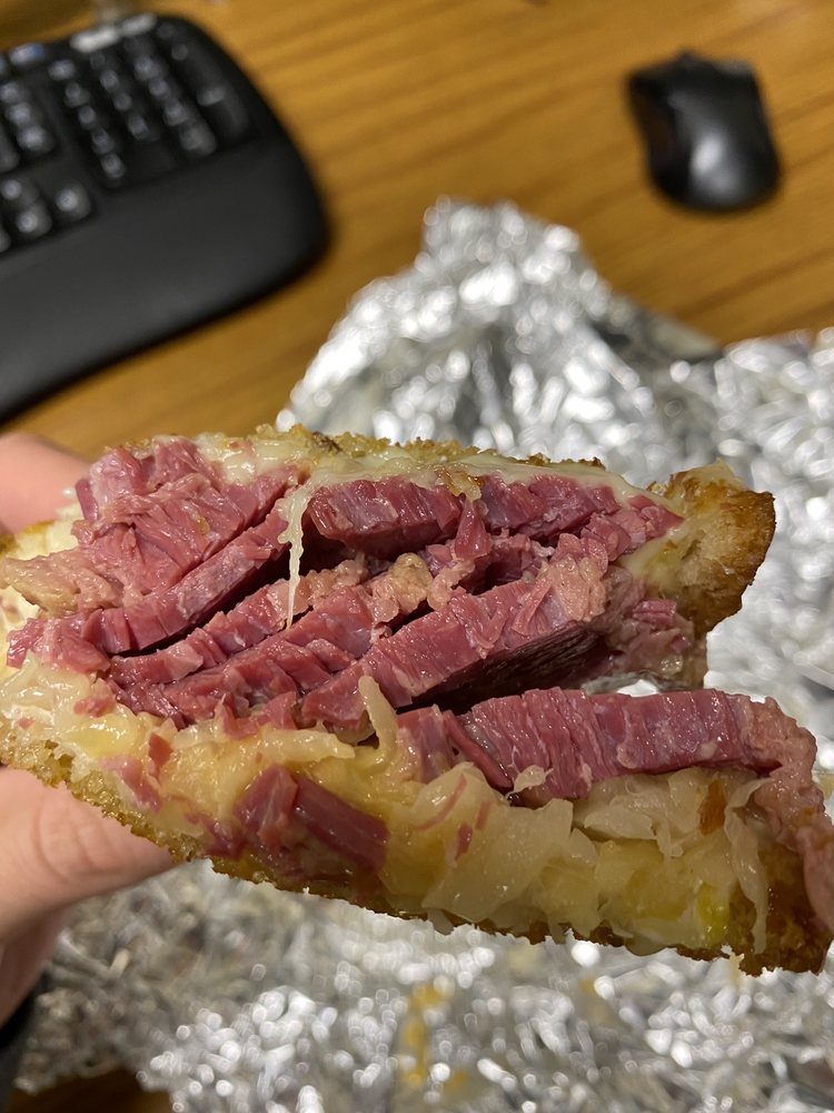 Benji's Deli 8683 N Port Washington Rd, Milwaukee