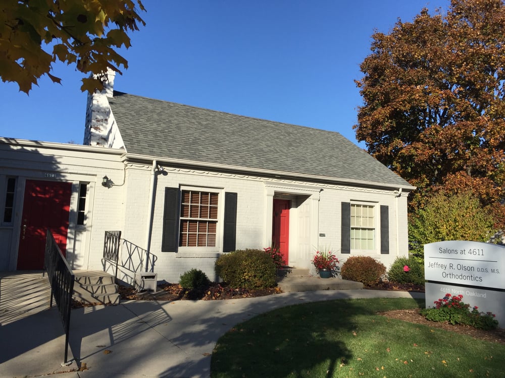 Carole's Sol Salon Please Call For Appointment, 4611 N Oakland Ave, Shorewood