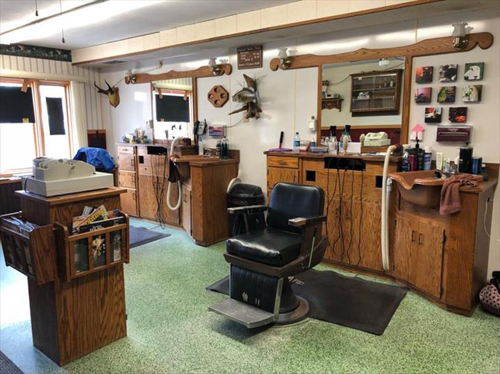 Johnsons Barber Shop