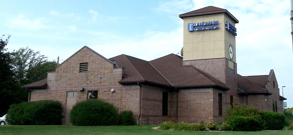 Landmark Credit Union 4501 W National Ave, West Milwaukee