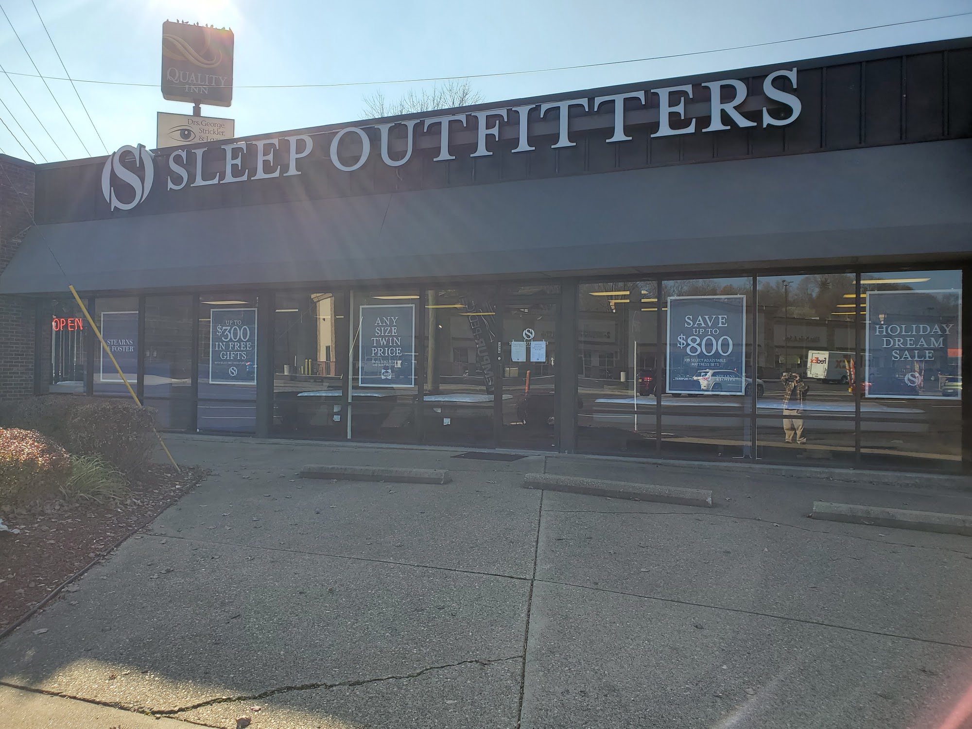 Sleep Outfitters