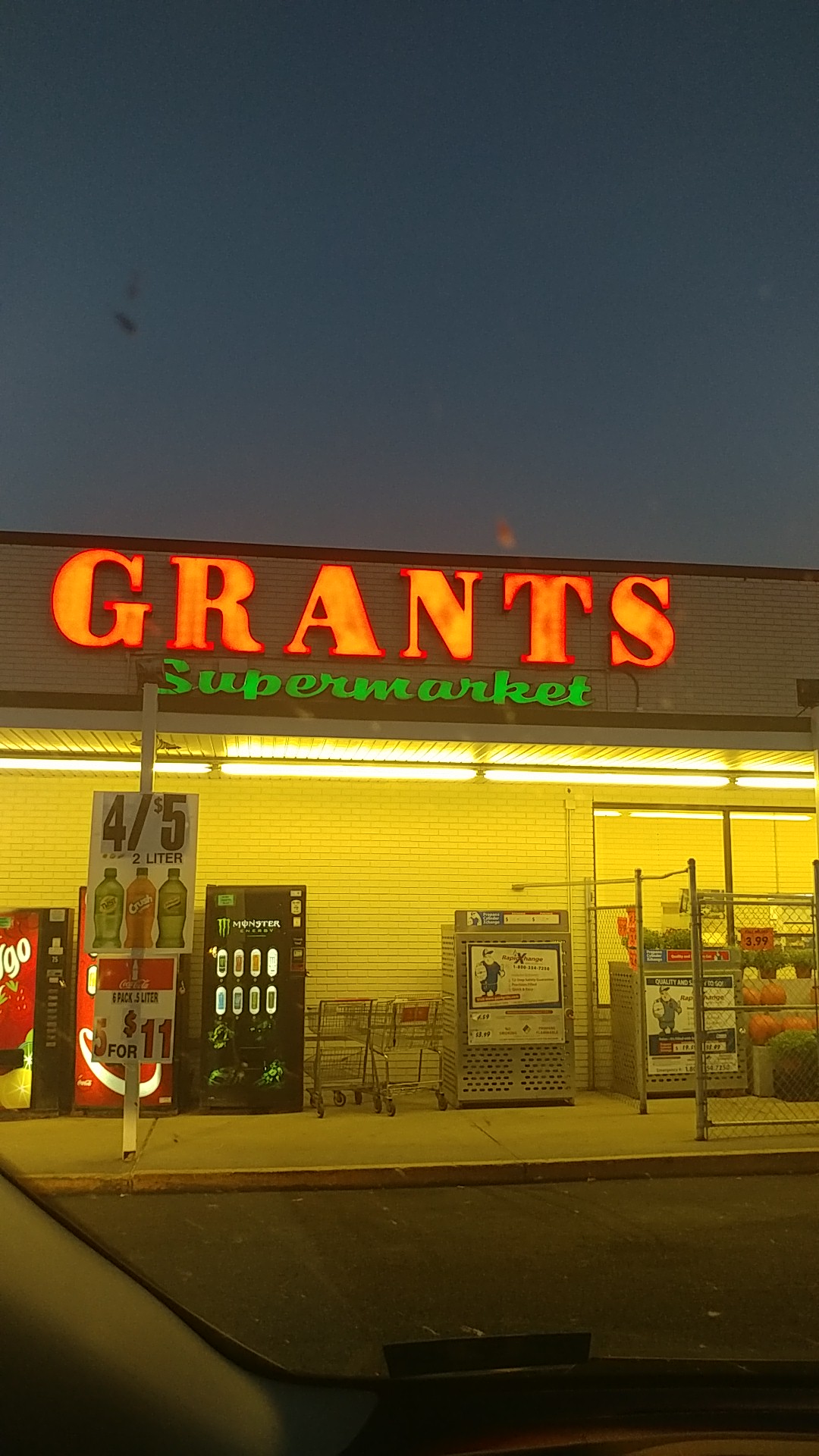 Grant's IGA Supermarket